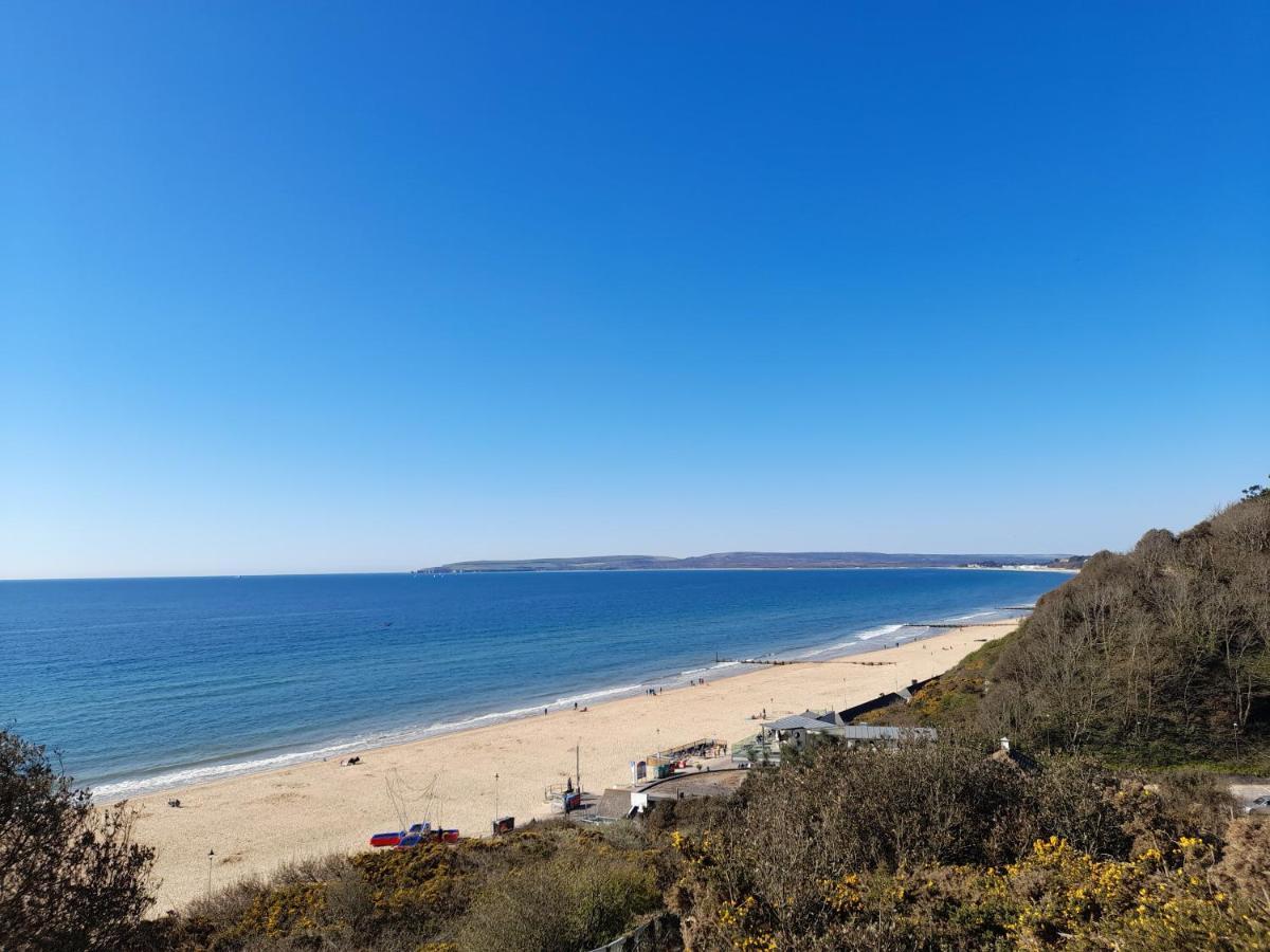 A Stylish Retreat - Super King Bed - Heart Of Town Centre - 5 Mins Stroll To Beach Bournemouth Eksteriør bilde